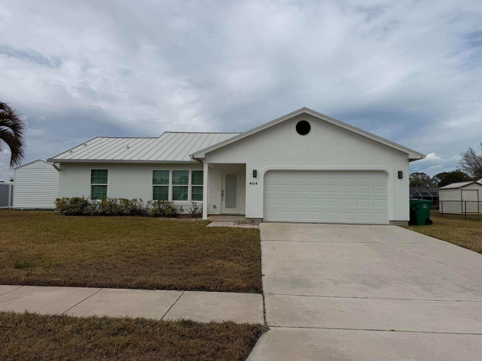 3 bedroom home for sale at 404 CAMELOT, Port St Lucie, FL 34983 — $3,500