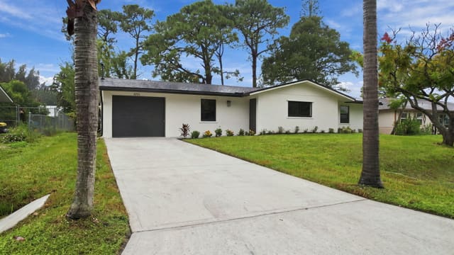 5701 MYRTLE Drive, Fort Pierce, FL 34982