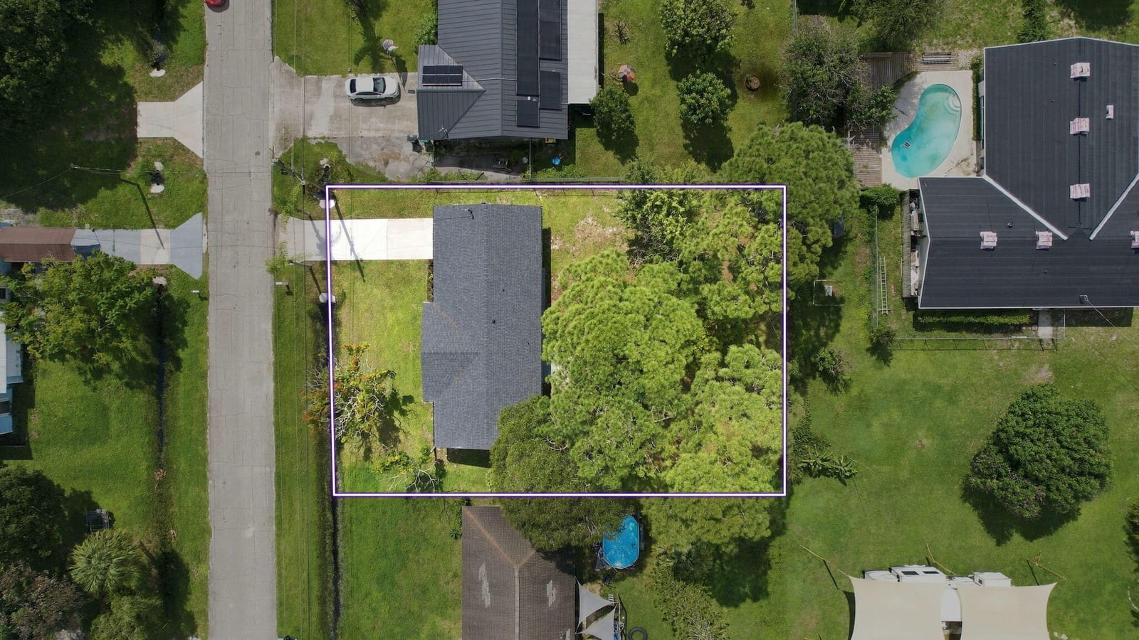 5701 MYRTLE Drive, Fort Pierce, FL 34982 photo 3