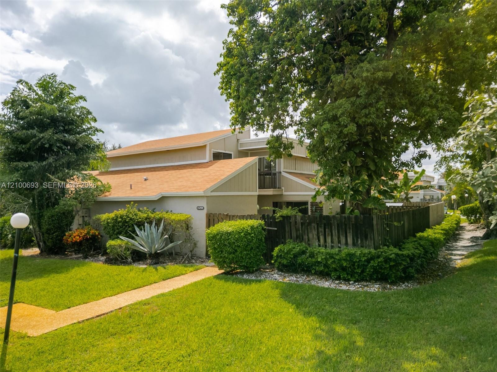13298 NW 6th Court, Plantation, FL 33325