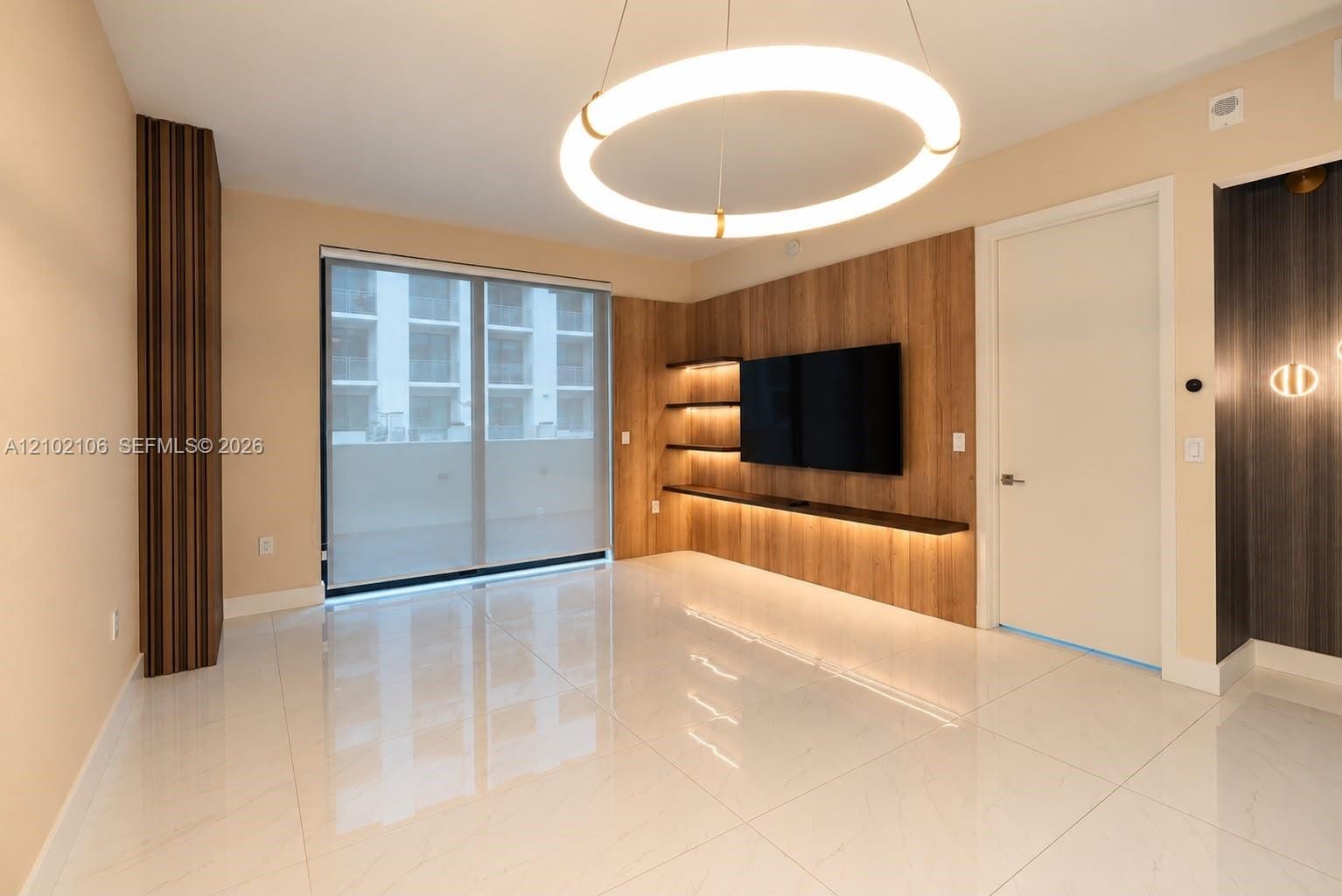 301 Altara Avenue 403 — photo 10