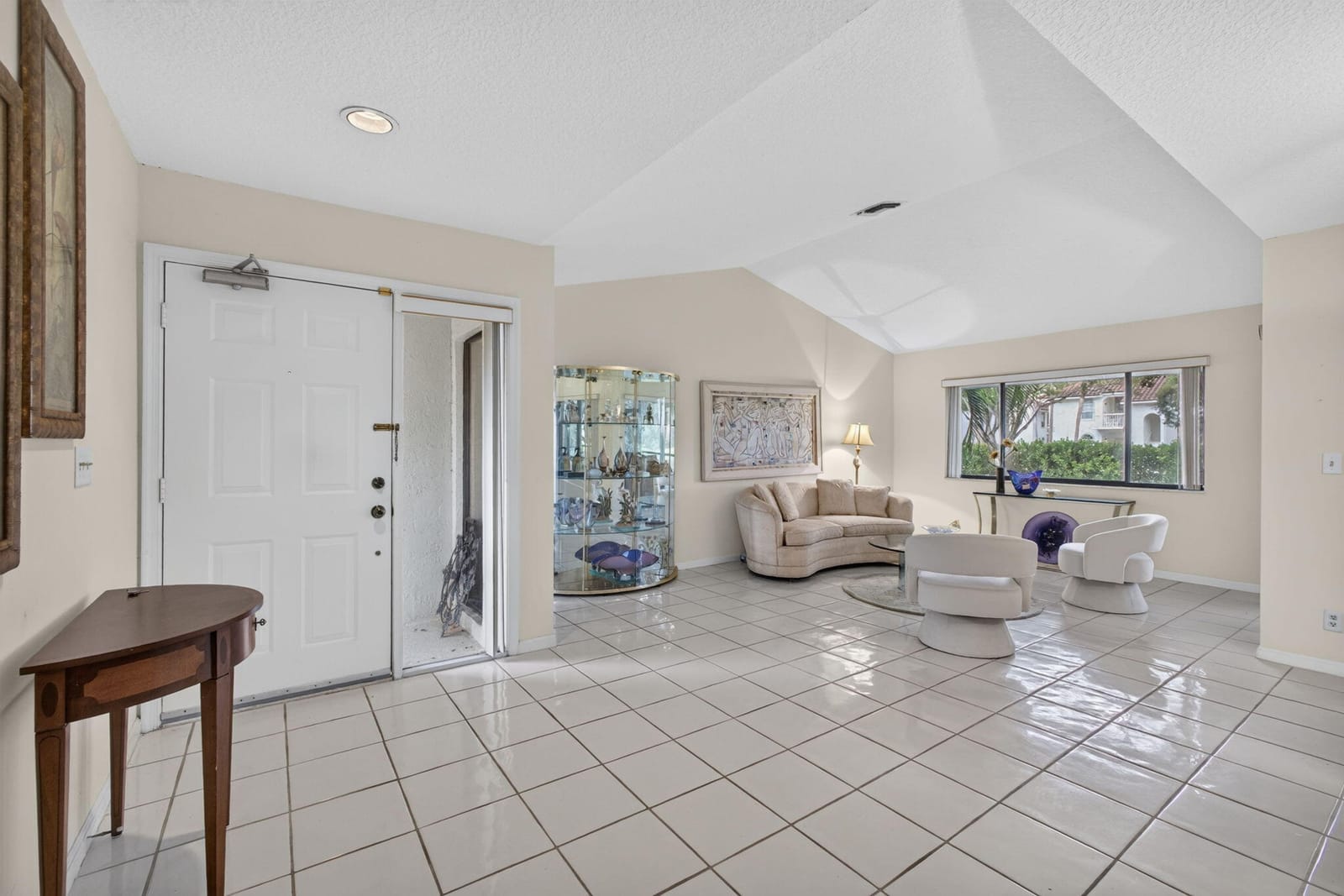 10 Lexington Lane E A — photo 9