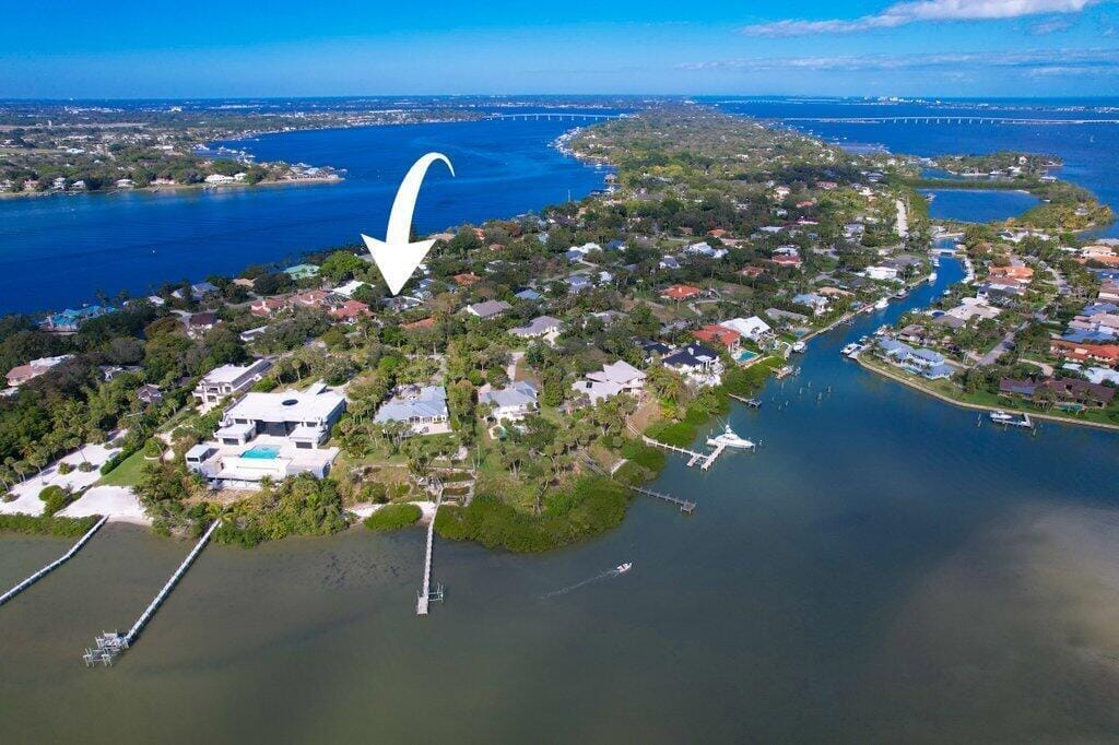 21 Middle Road, Stuart, FL 34996 photo 1