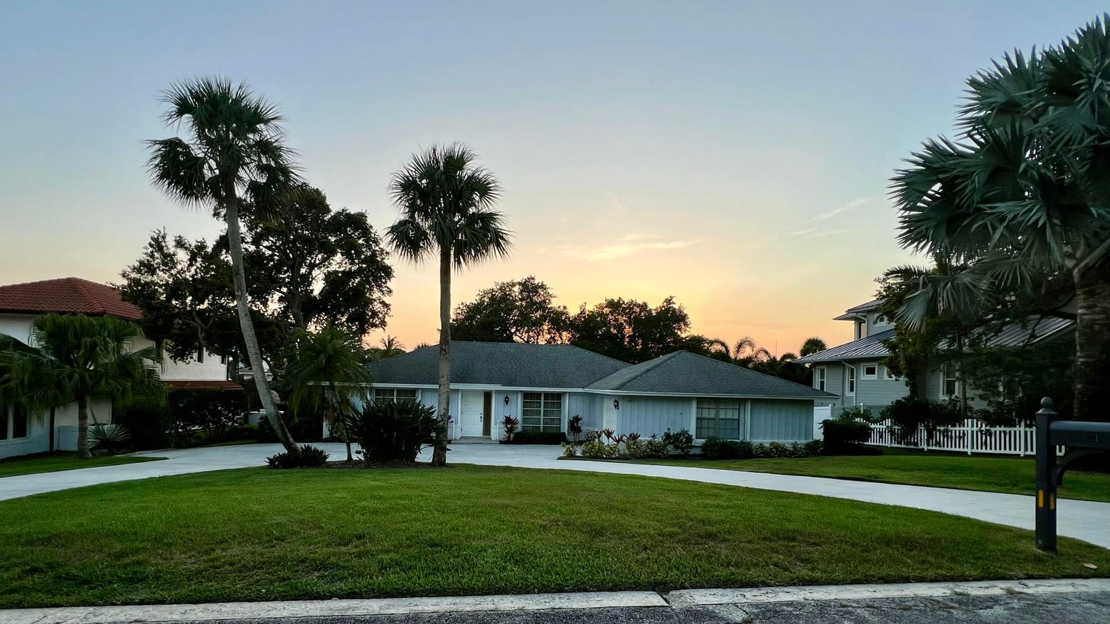 21 Middle Road, Stuart, FL 34996 photo 6