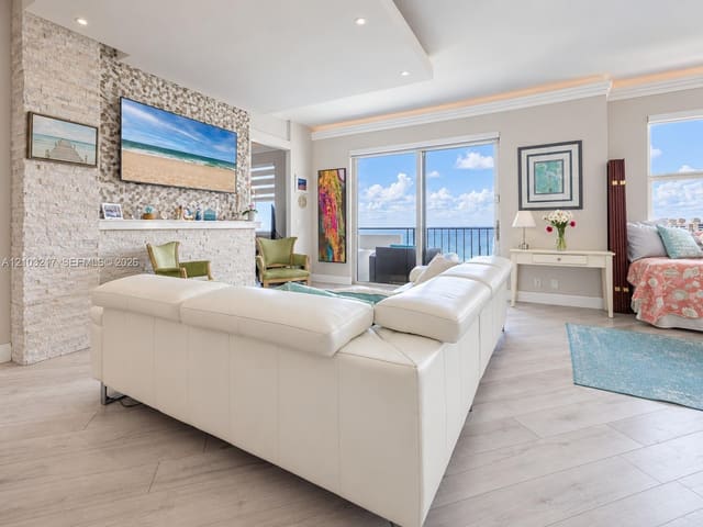 2000 S Ocean Boulevard 16F, Lauderdale-By-The-Sea, FL 33062