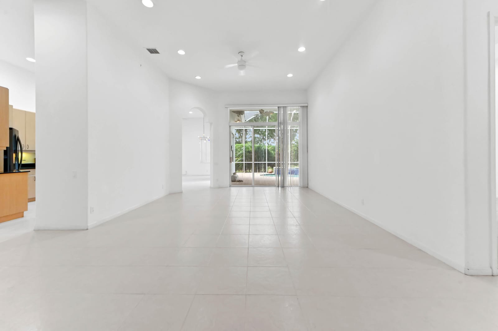 6389 Cortona Street — photo 5