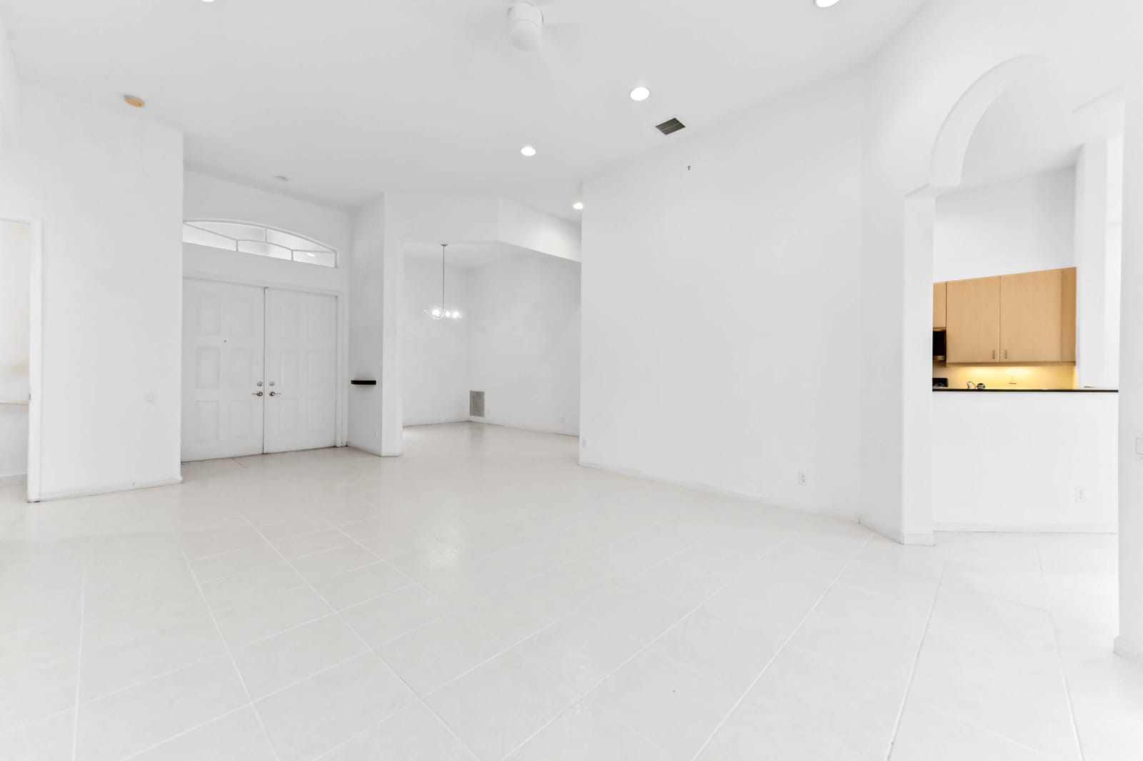 6389 Cortona Street — photo 7