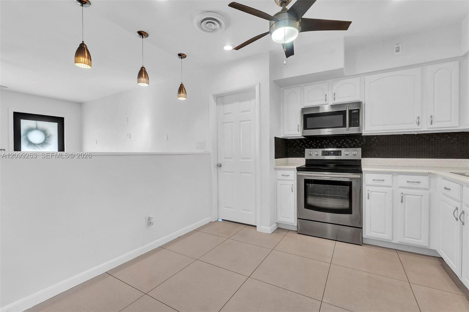 4005 Johnson Street — photo 7