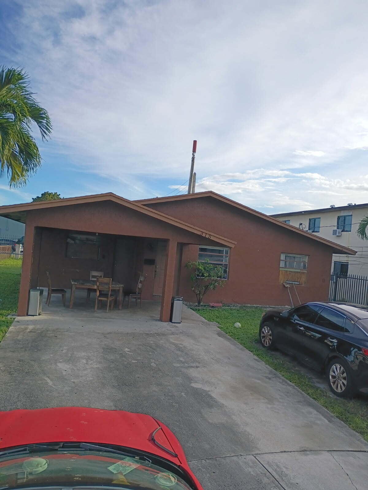 315 NW 3RD Court — photo 2