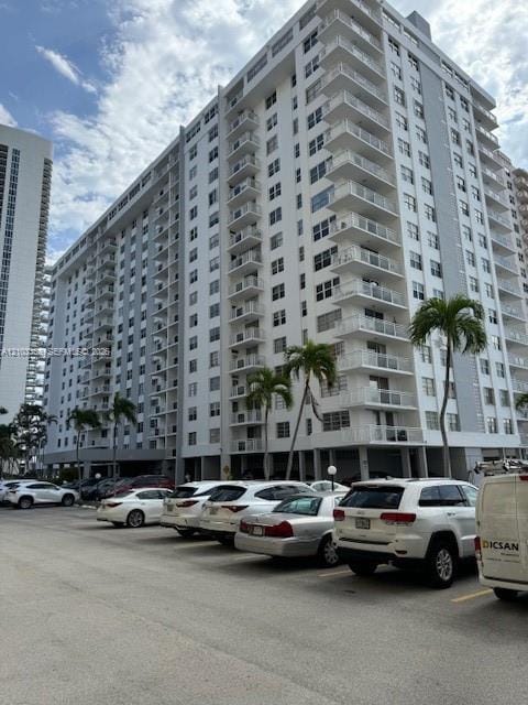 1849 S Ocean Drive PH1, Hallandale Beach, FL 33009