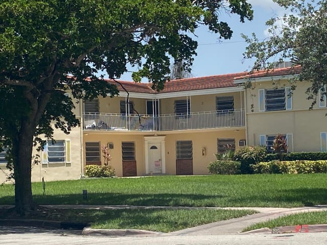 107 Calabria Avenue 7, Coral Gables, FL 33134