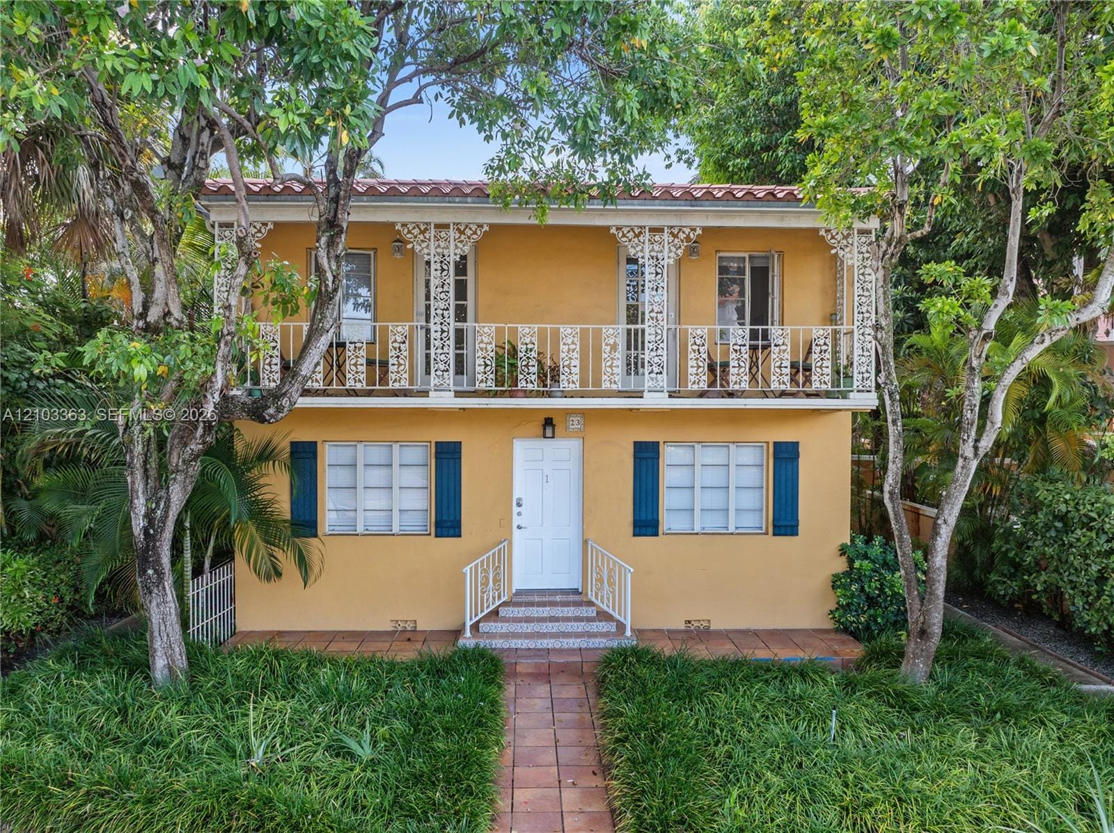 23 Majorca Avenue — photo 1