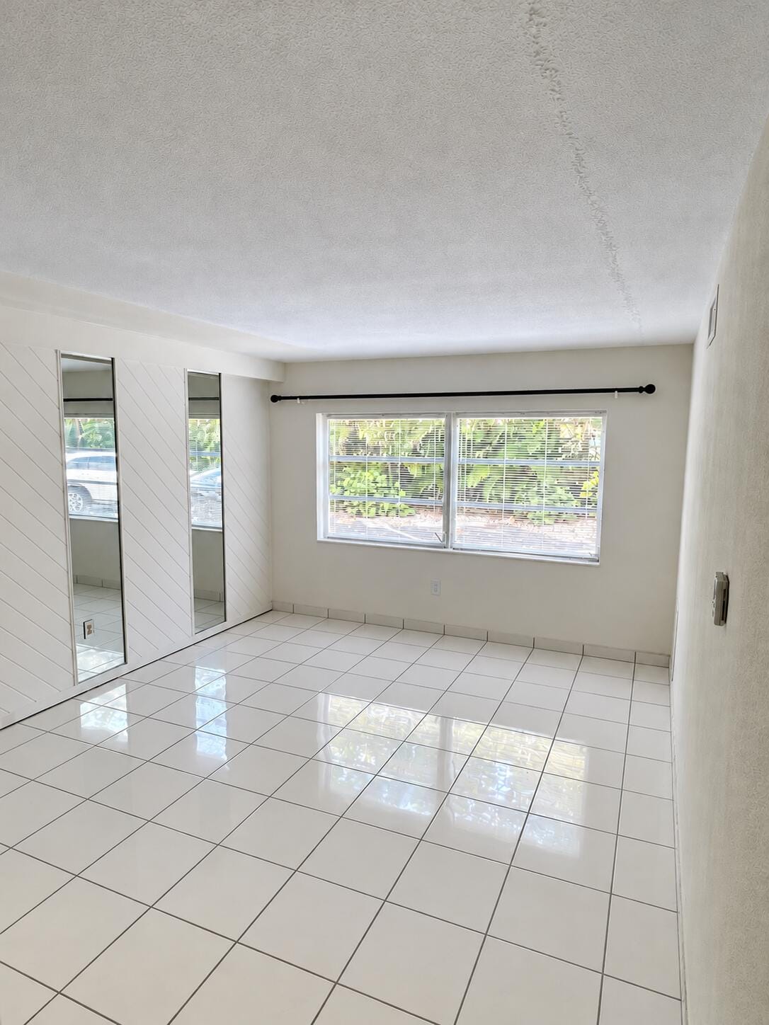 382 E ROYAL PALM Road 0050 — photo 5