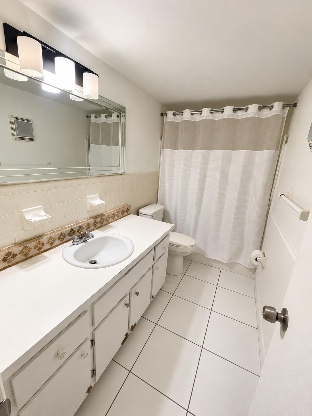 382 E ROYAL PALM Road 0050 — photo 7