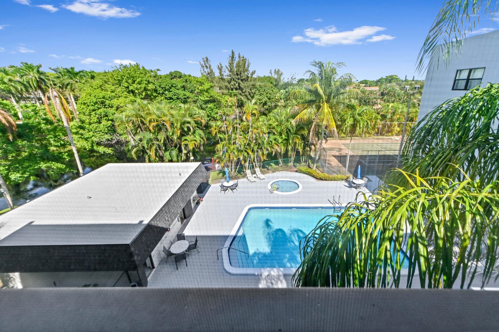 1021 Mockingbird Lane 415, Plantation, FL 33324 photo 24