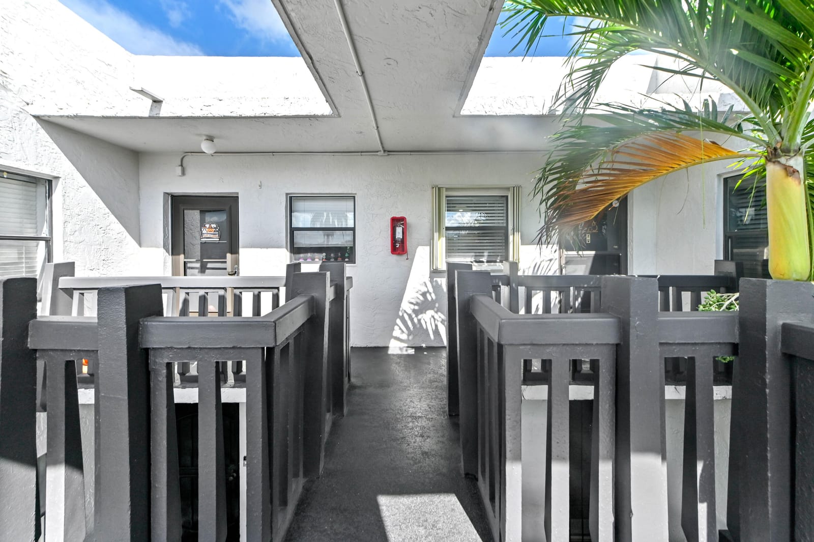 1021 Mockingbird Lane 415, Plantation, FL 33324 photo 26