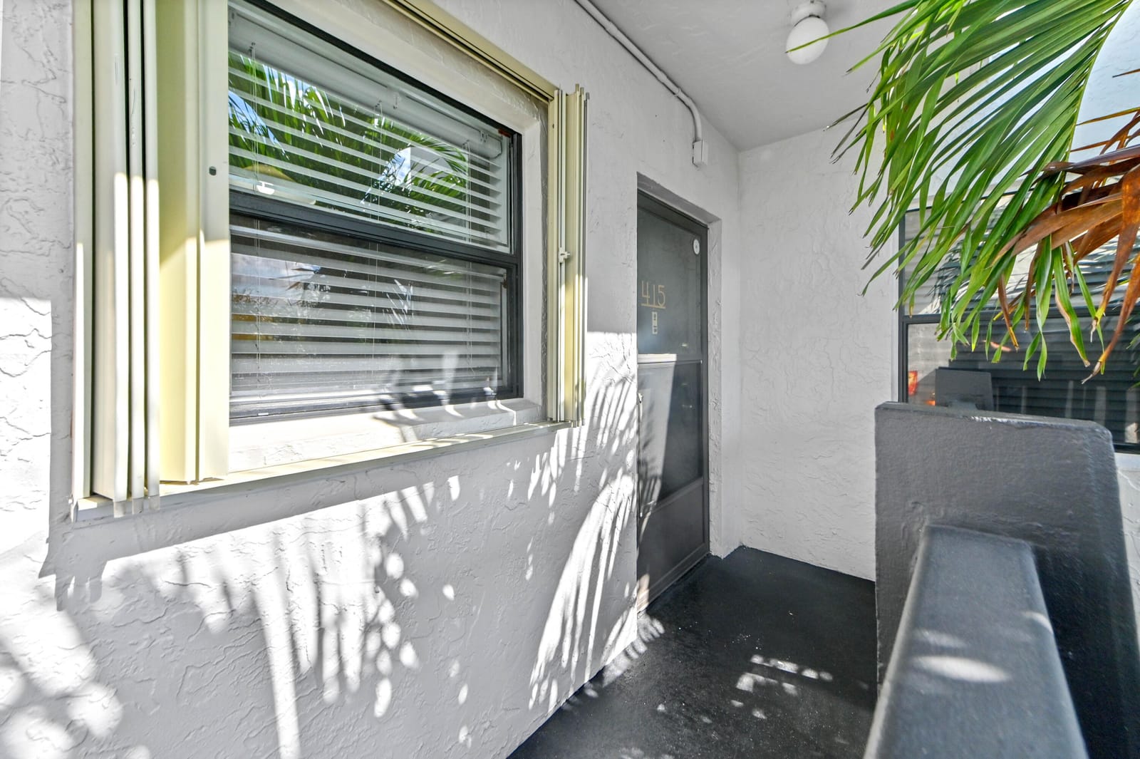 1021 Mockingbird Lane 415, Plantation, FL 33324 photo 27