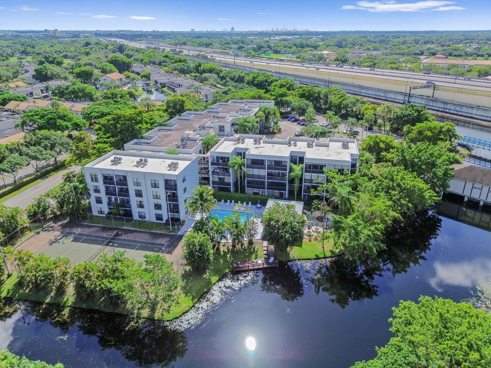 1021 Mockingbird Lane 415, Plantation, FL 33324 photo 29