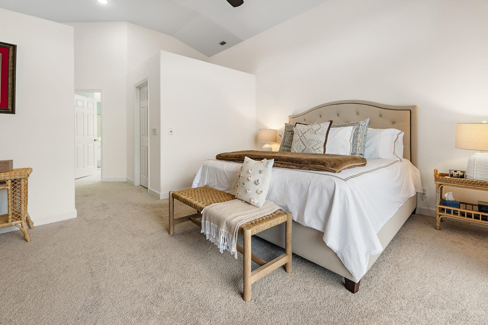 90 MONTEREY POINTE Drive — photo 12