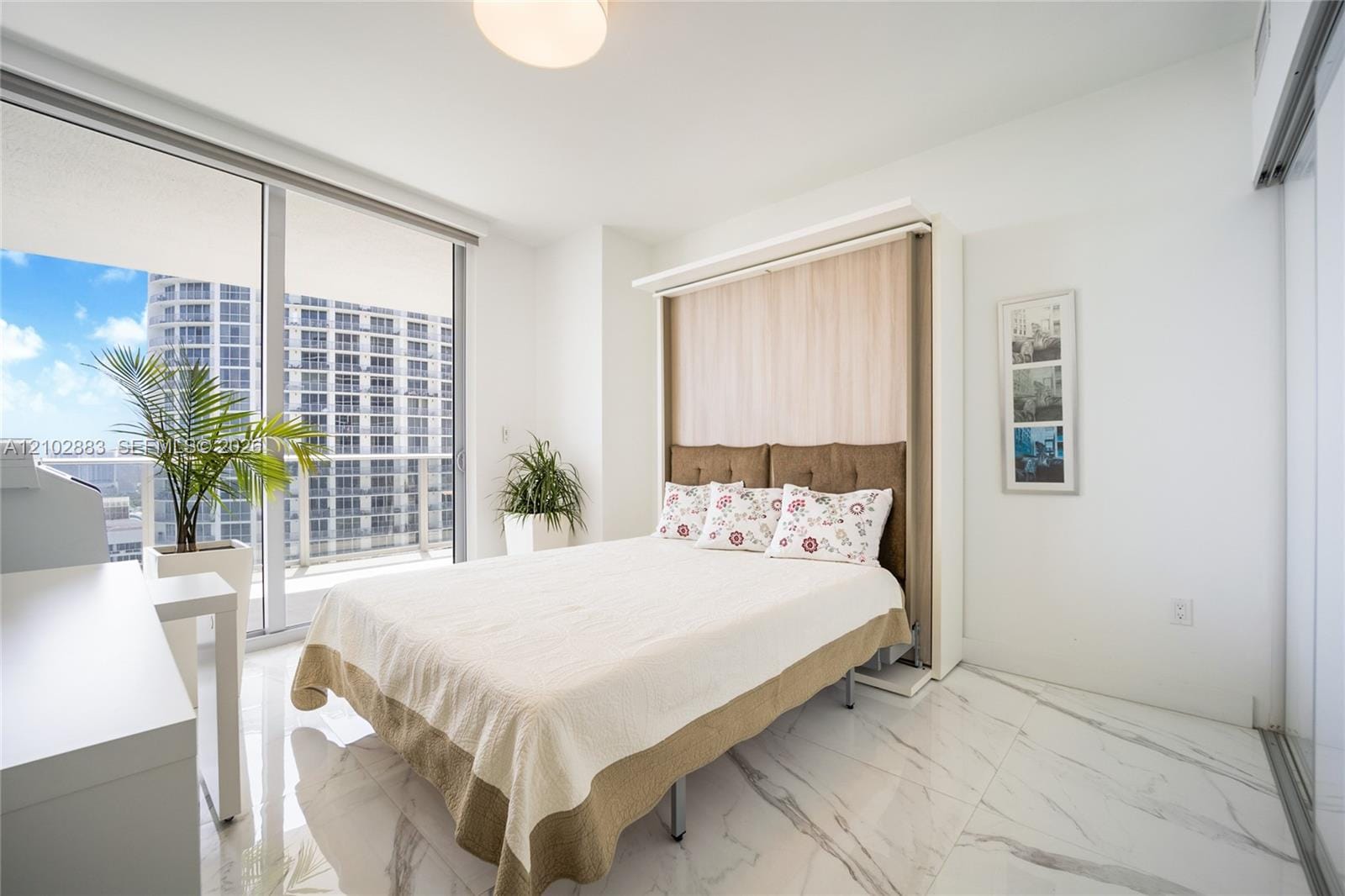 488 NE 18th Street 4310 — photo 12