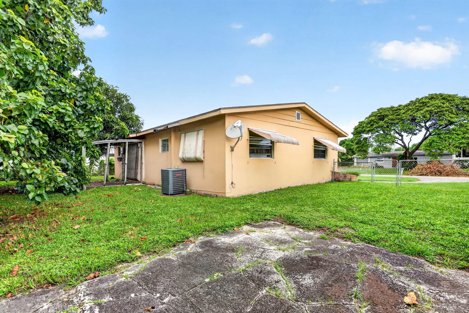 913 JAMAICAN Drive, West Palm Beach, FL 33415 photo 26