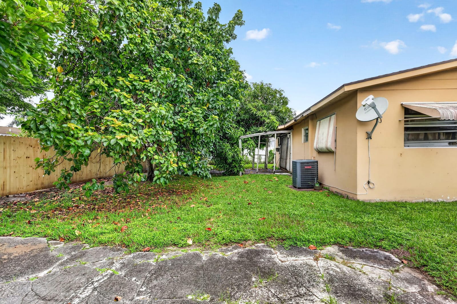 913 JAMAICAN Drive, West Palm Beach, FL 33415 photo 27