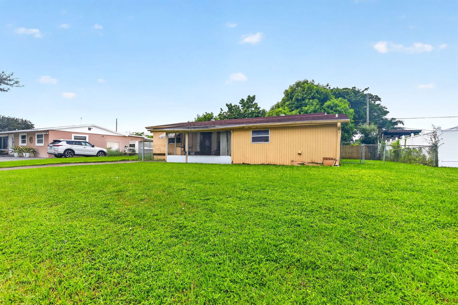 913 JAMAICAN Drive — photo 4