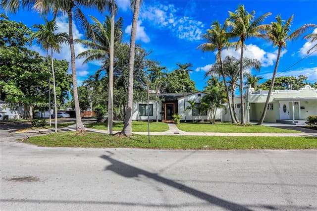 3095 NW 3rd Street, Miami, FL 33125