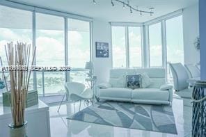 6515 Collins Avenue 1709, Miami Beach, FL 33141 photo 4