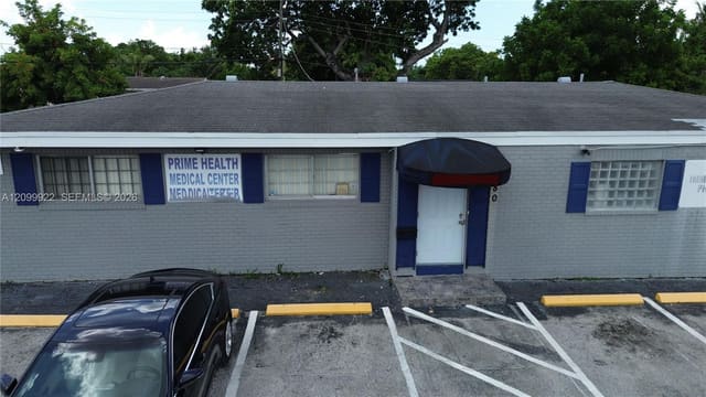 280 NW 183rd Street, Miami Gardens, FL 33169