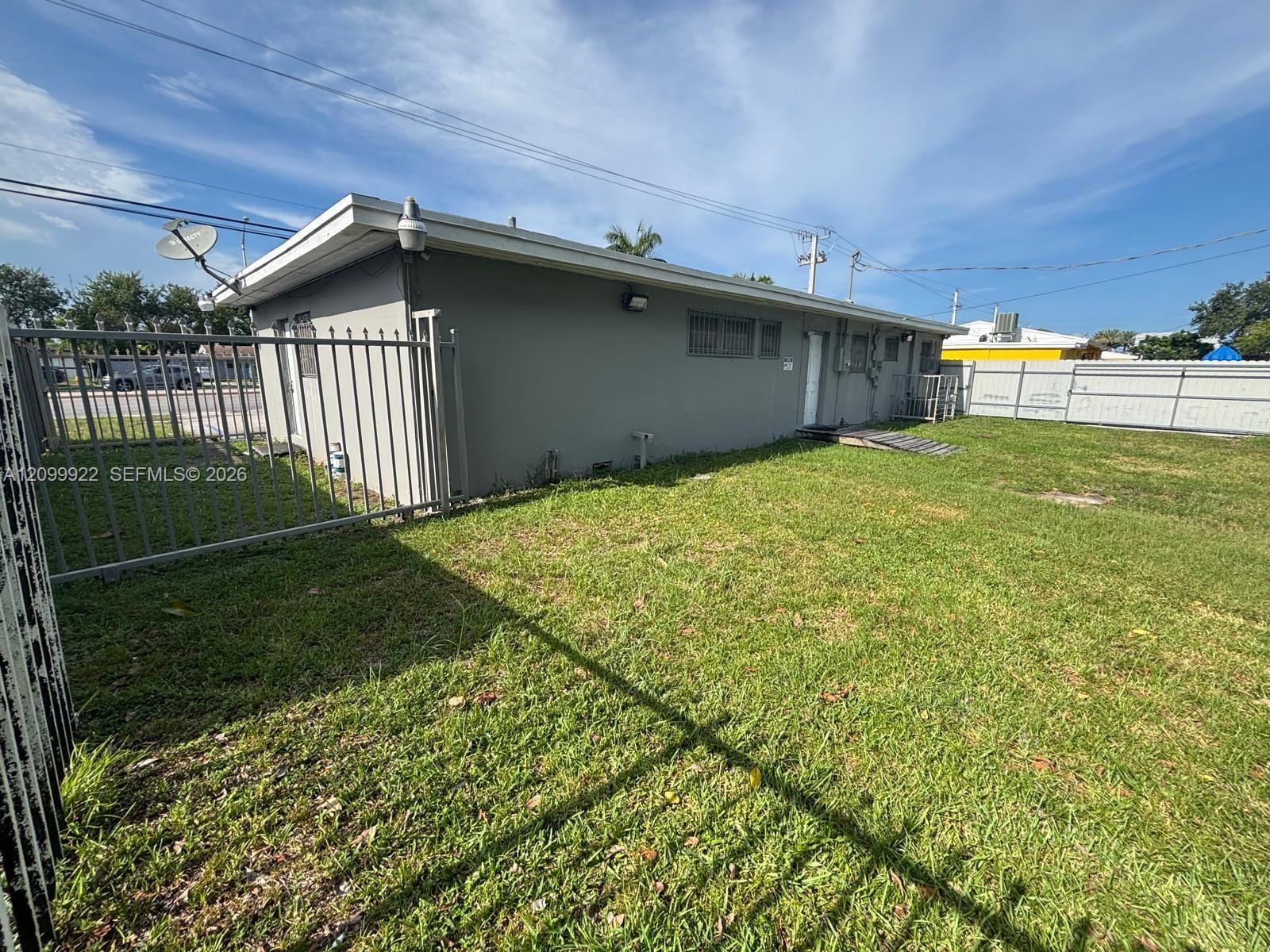 280 NW 183rd Street, Miami Gardens, FL 33169 photo 3