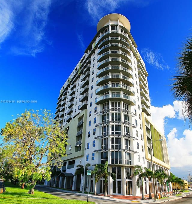 1 Glen Royal Parkway 1004, Miami, FL 33125