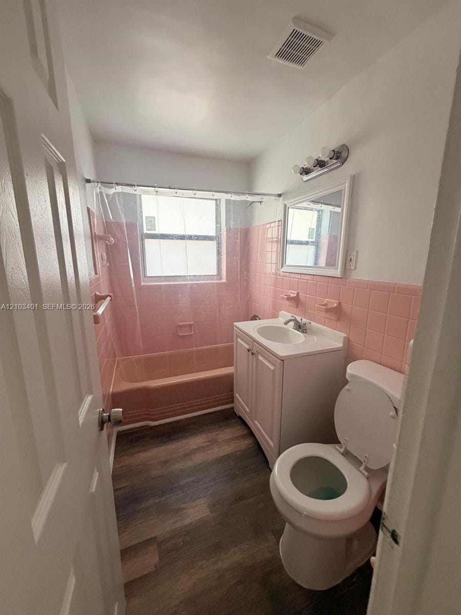 1821 Thomas Street 13, Hollywood, FL 33020 photo 8