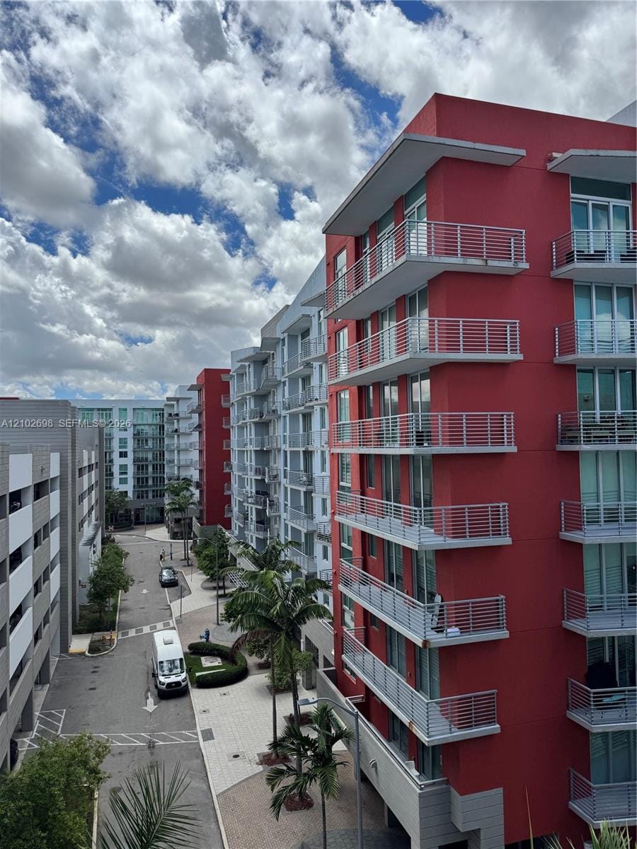1 bedroom home for sale at 7875 107th, Doral, FL 33178 — $2,450