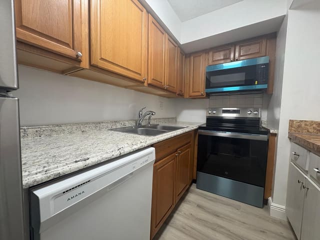1740 NW 60TH Avenue 10, Sunrise, FL 33313
