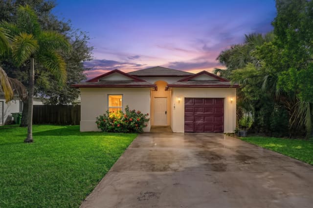 2212 NW 9th Court, Fort Lauderdale, FL 33311