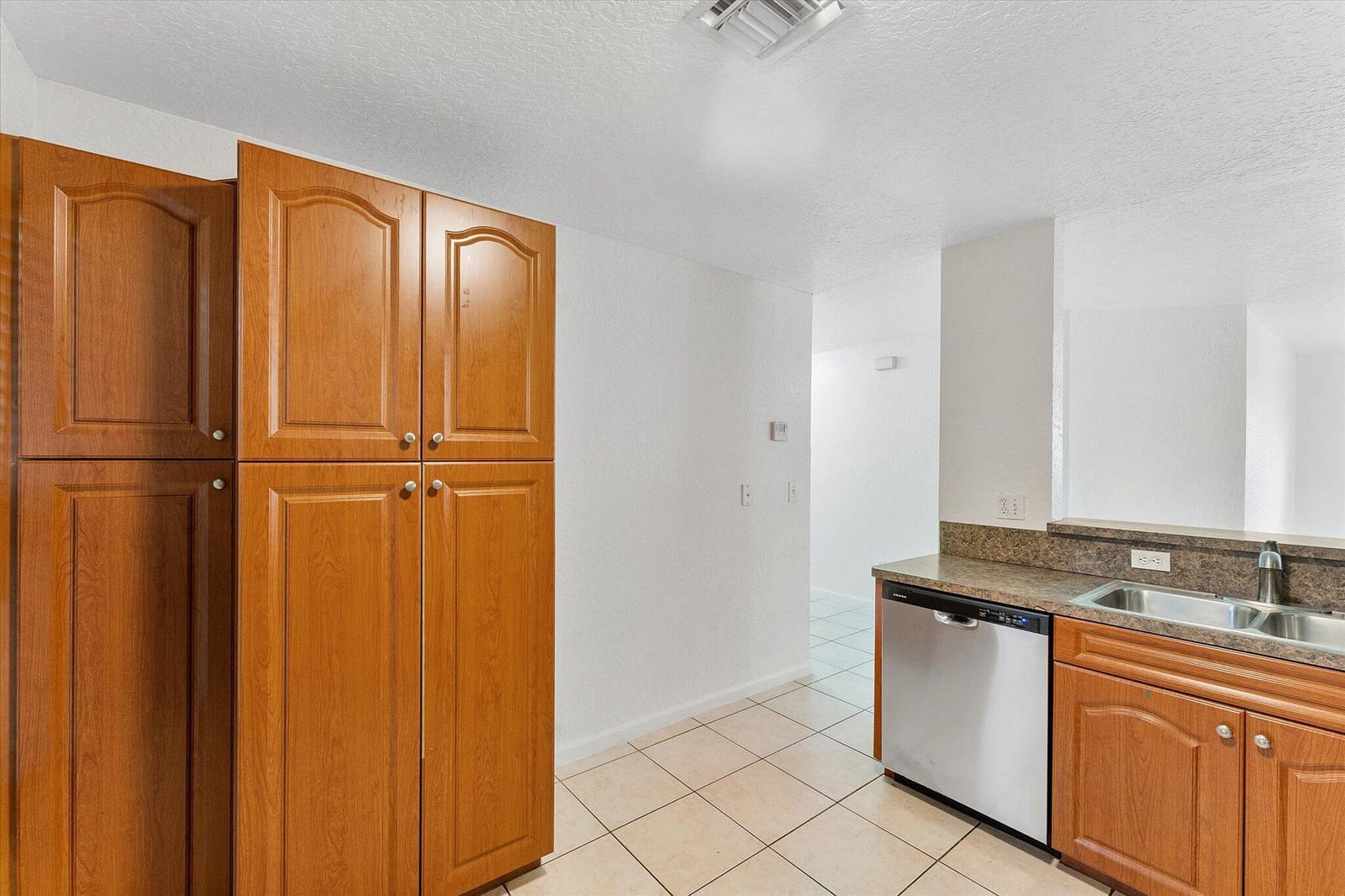 2212 NW 9th Court, Fort Lauderdale, FL 33311 photo 9