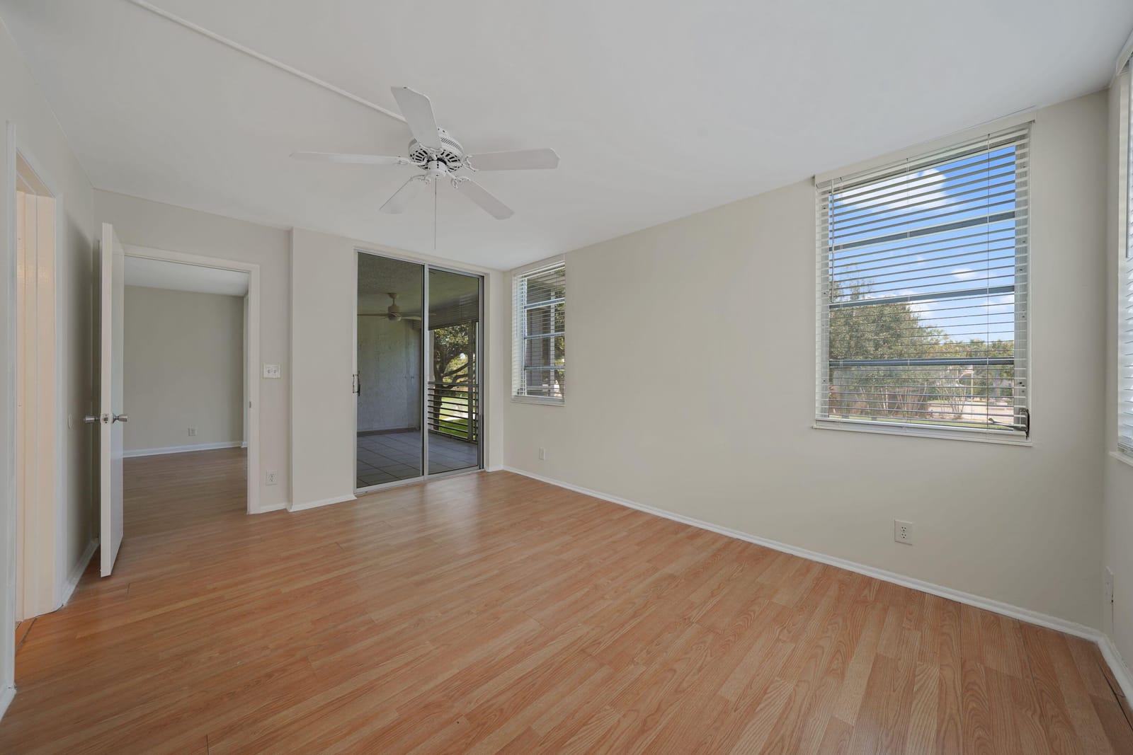 1900 SABAL PALM Drive 205, Davie, FL 33324 photo 17