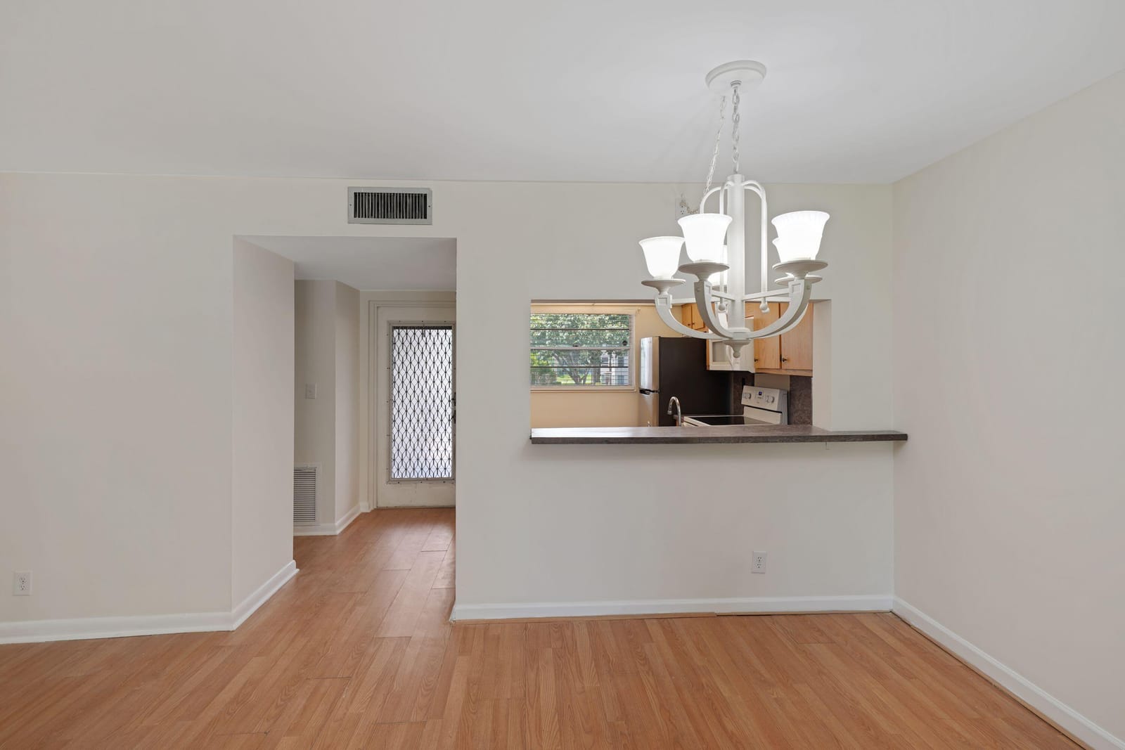 1900 SABAL PALM Drive 205, Davie, FL 33324 photo 5