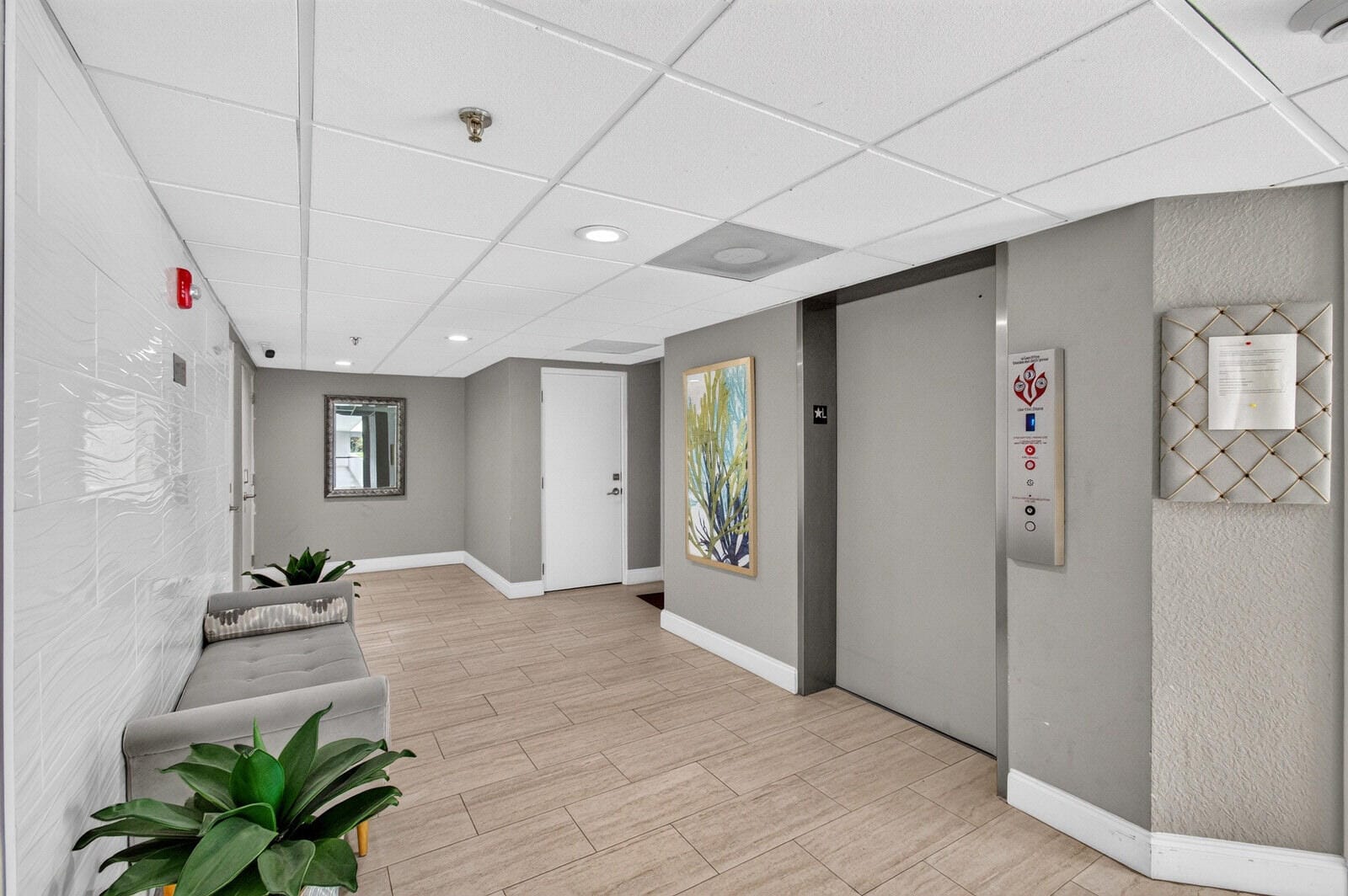 8200 LAKESHORE Drive 2010, Hypoluxo, FL 33462 photo 15