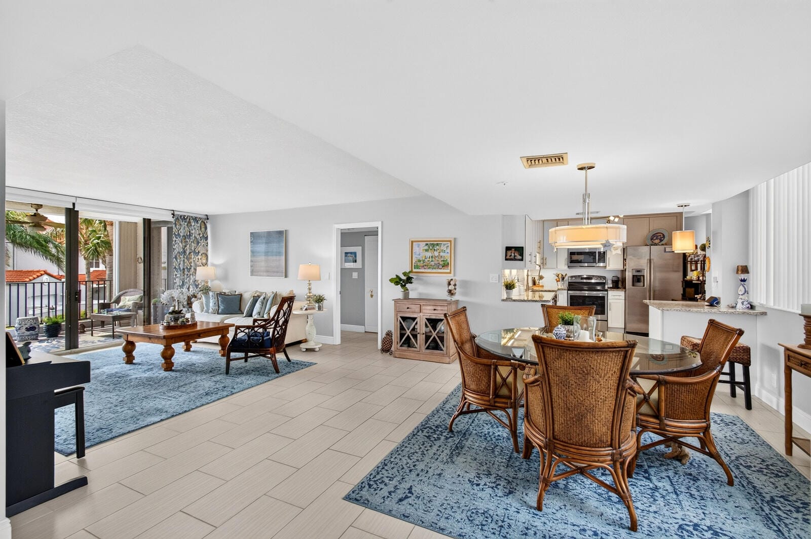 8200 LAKESHORE Drive 2010, Hypoluxo, FL 33462 photo 25