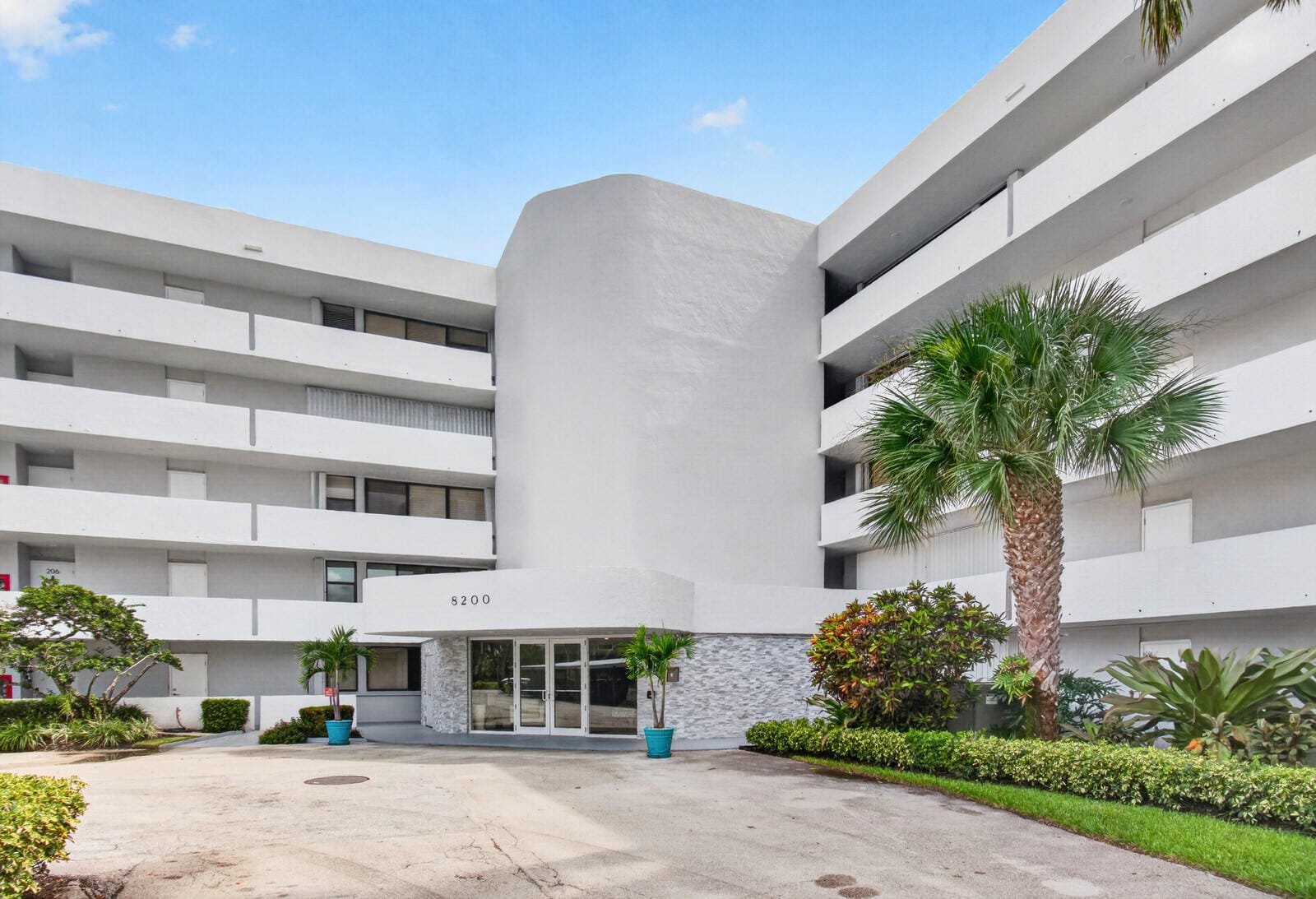 8200 LAKESHORE Drive 2010, Hypoluxo, FL 33462 photo 6