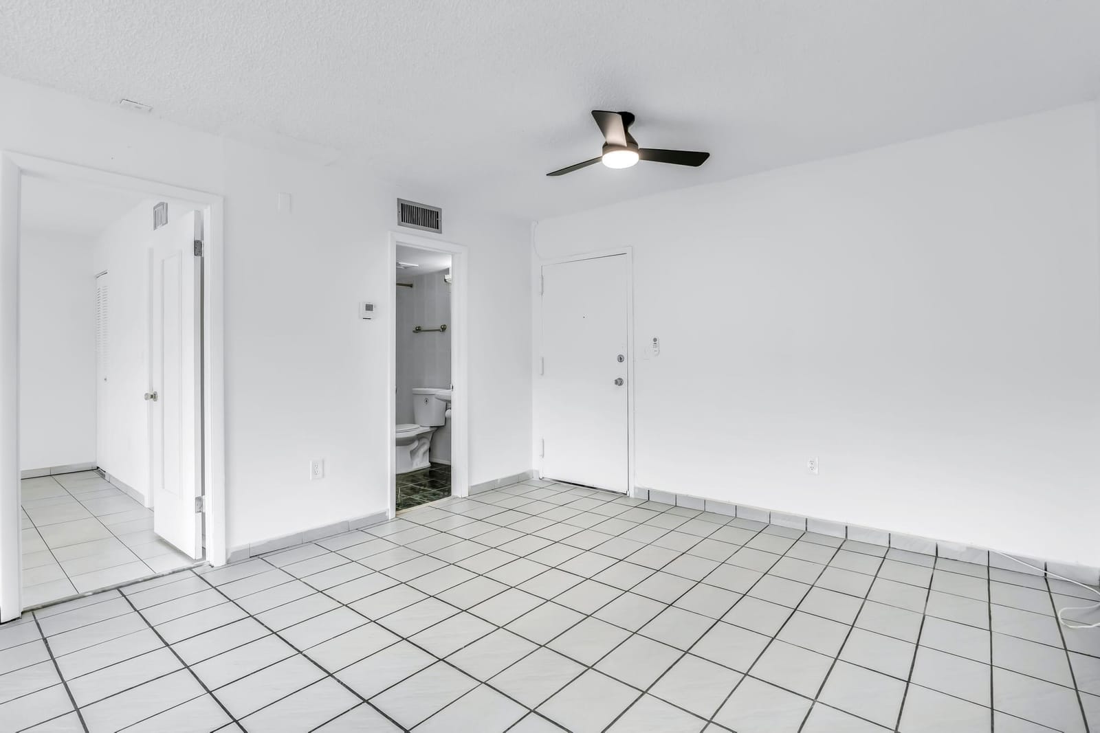 4707 NW 7th Street 110-8 — photo 9