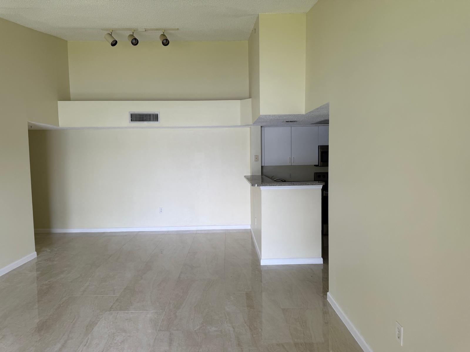 5061 WILES Road 202, Coconut Creek, FL 33073 photo 12