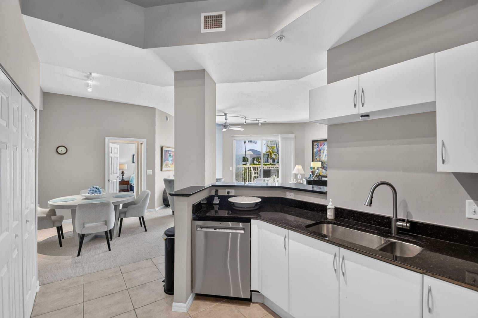 806 E Windward Way 108 — photo 11
