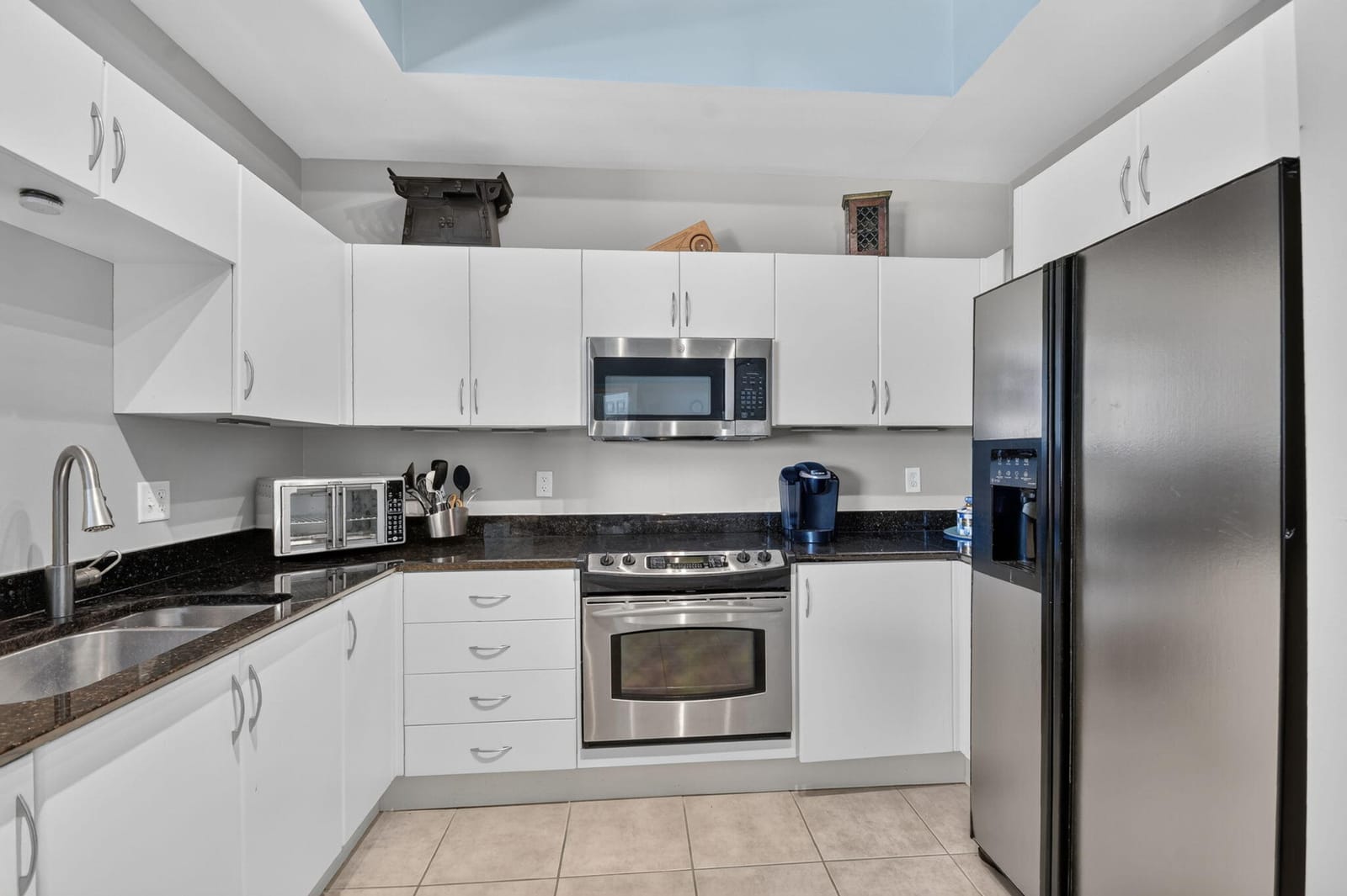 806 E Windward Way 108 — photo 9