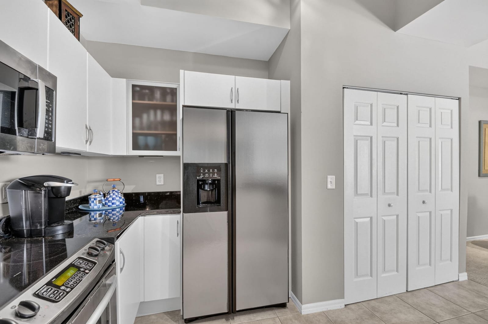 806 E Windward Way 108 — photo 10