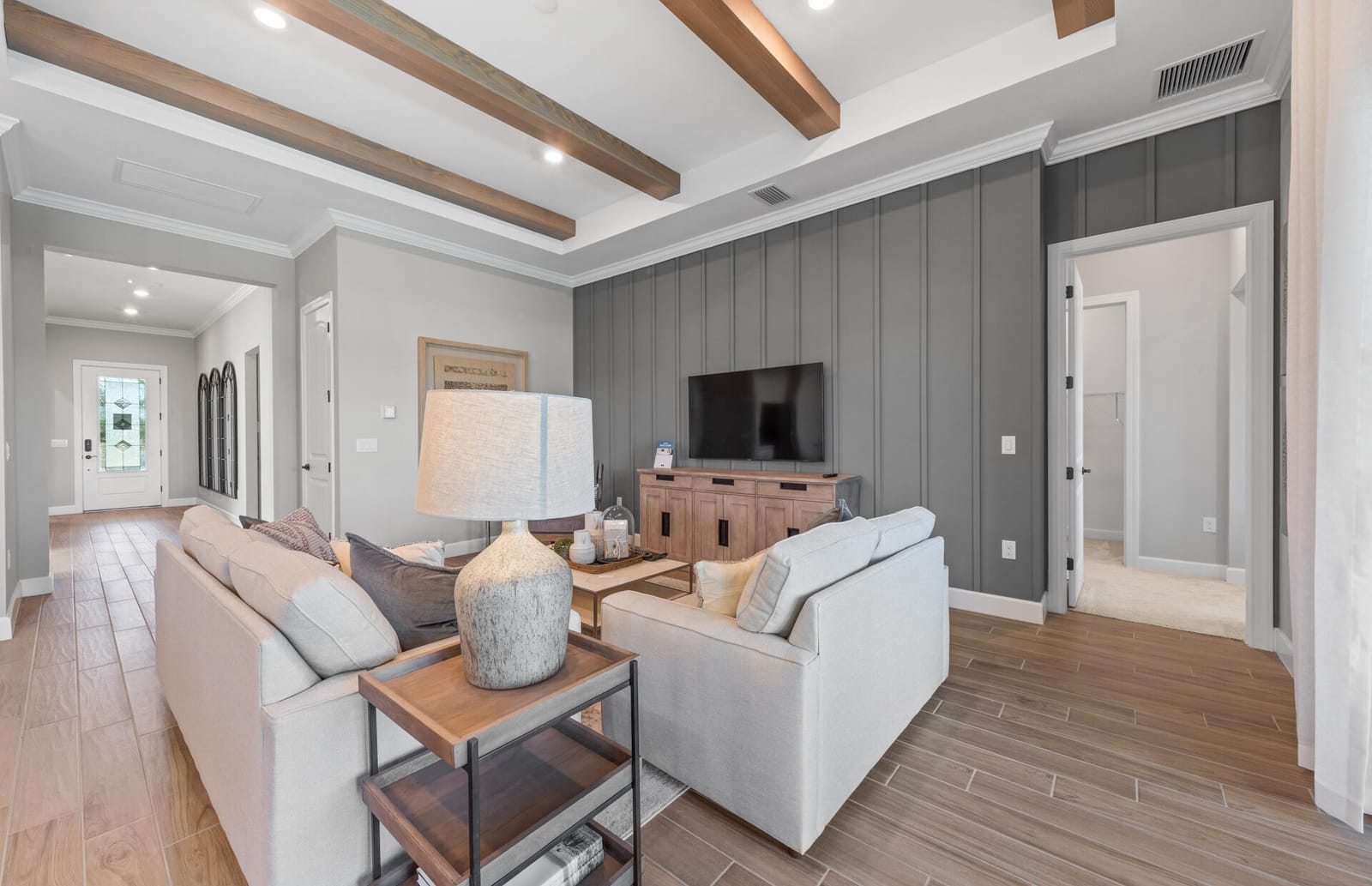 9642 CHORA TUNEL Way 101 Prestige — photo 4