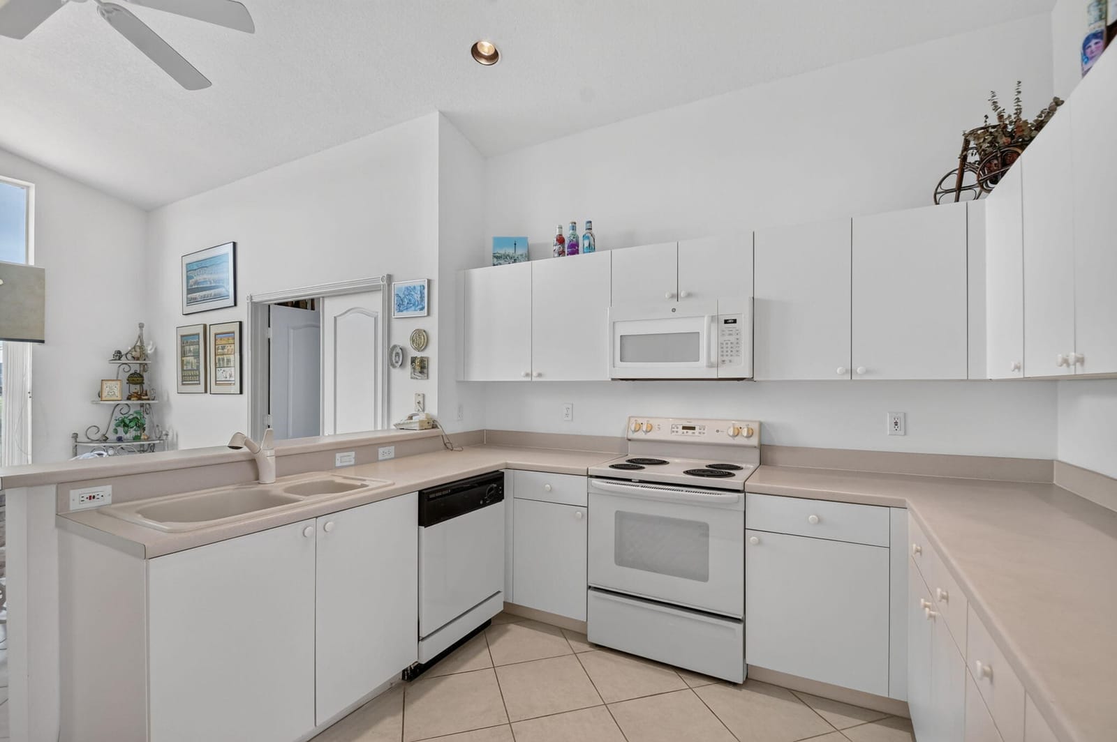 11723 Caracas Boulevard, Boynton Beach, FL 33437 photo 13
