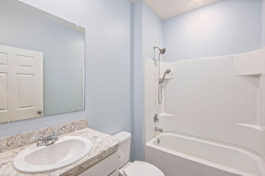 629 Old Country Rd SE, Palm Bay, FL 32909 photo 18